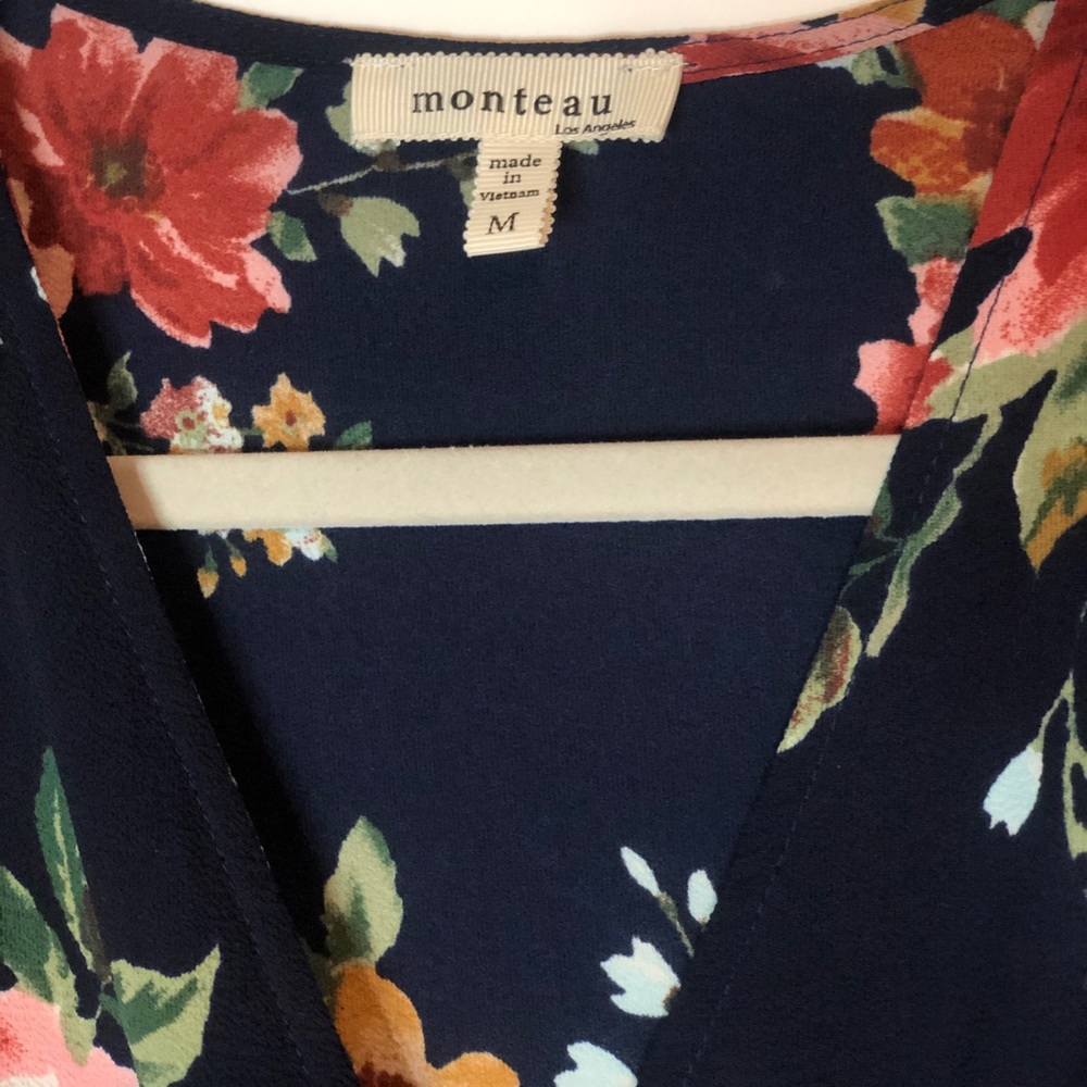 Flower print navy blue shirt - Picture 3 of 3